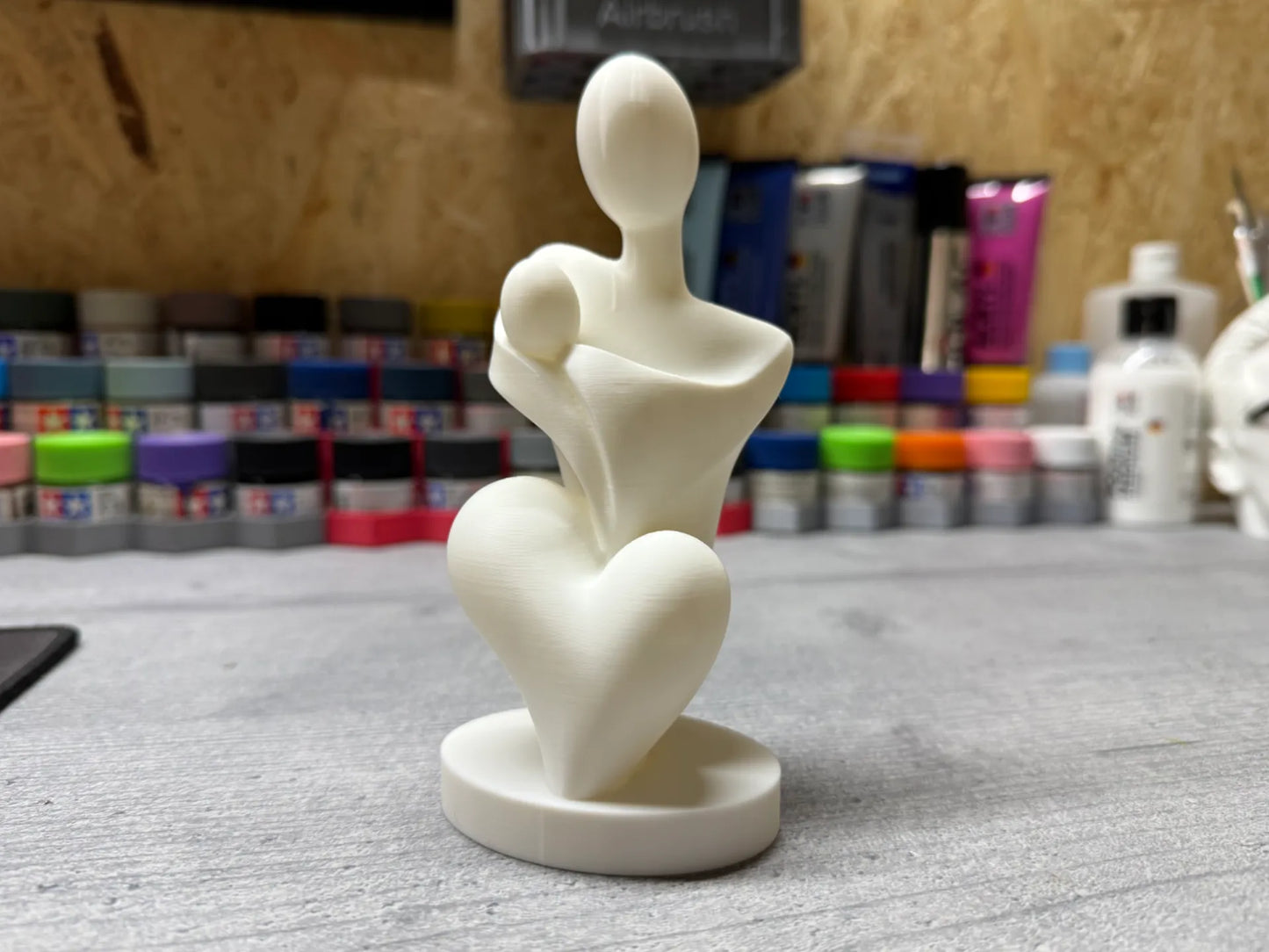 Mother & Child Bond – Minimalist 3D Printed Sculpture