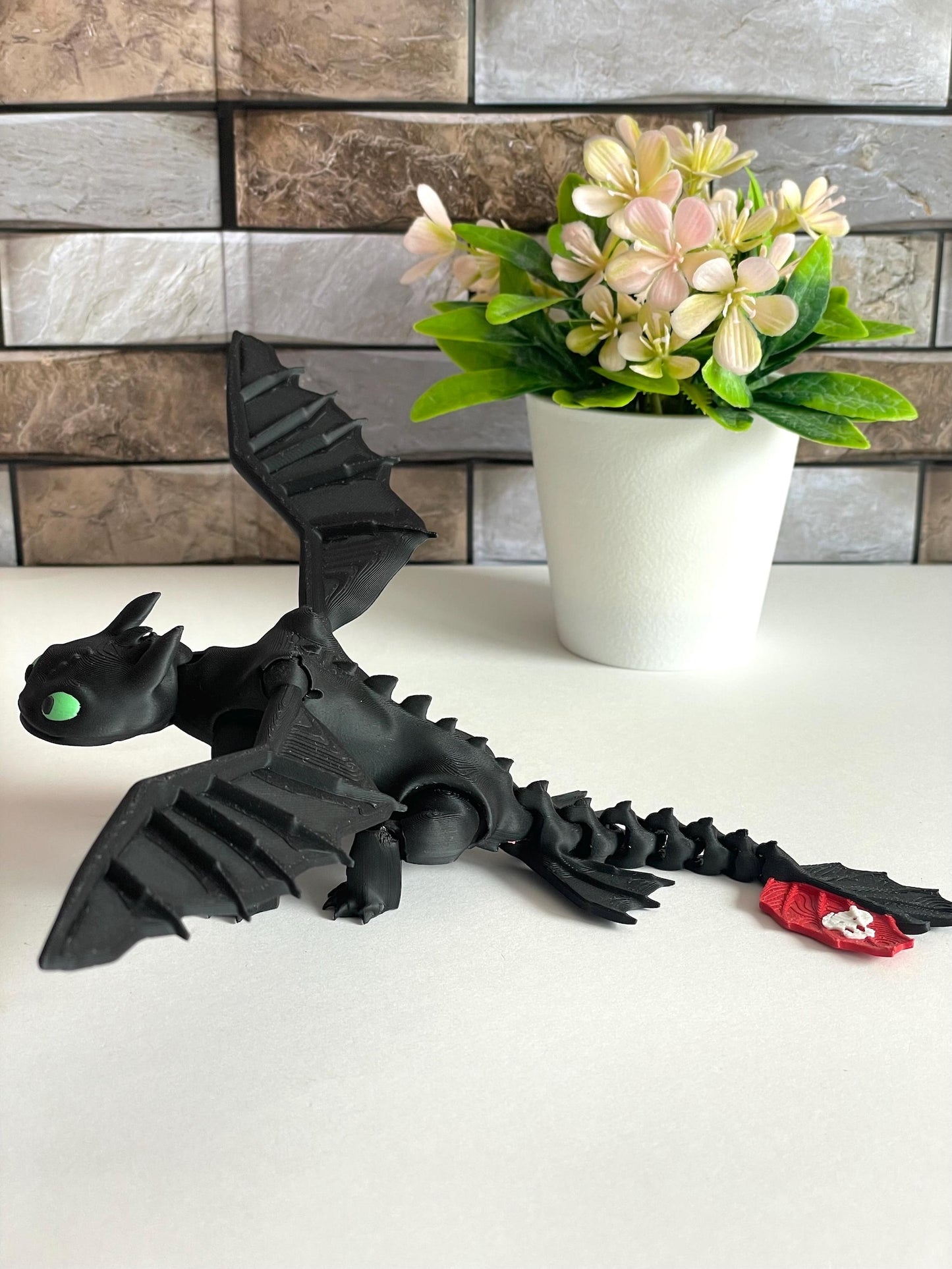 3D Printed Toothless - Articulated Night Fury Dragon Toy | How to Train Your Dragon