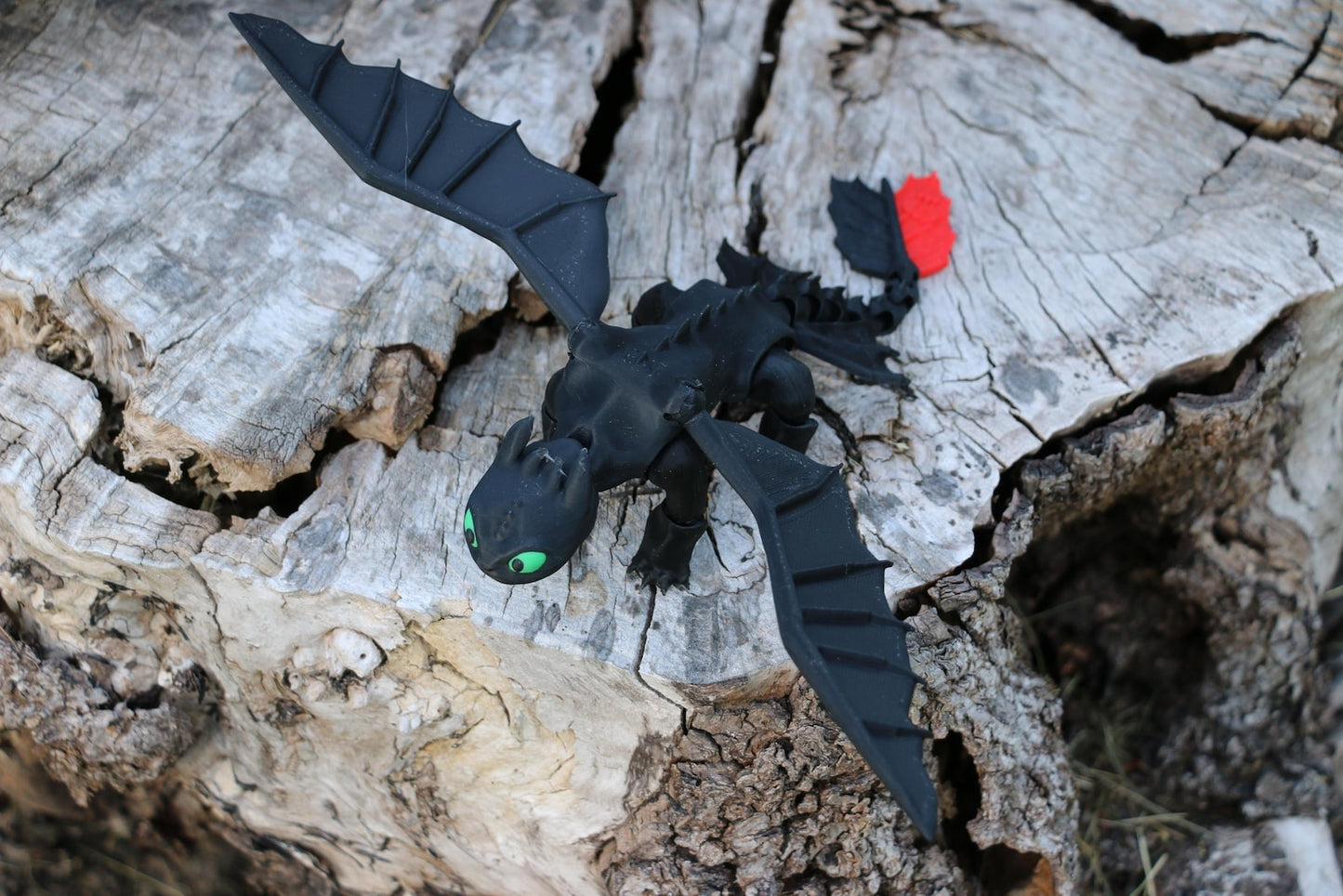 3D Printed Toothless - Articulated Night Fury Dragon Toy | How to Train Your Dragon