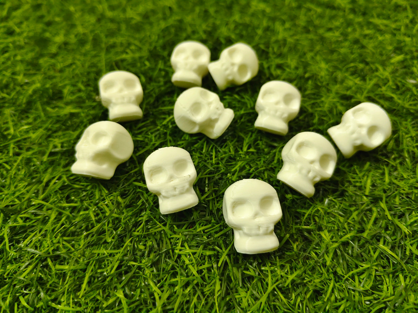 3D Printed Halloween Skull – Set of 10 Minis