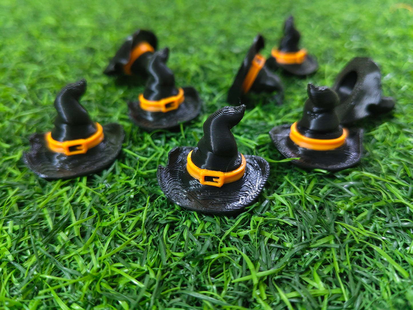 3D Printed Halloween Witch Hat – Set of 10 Minis