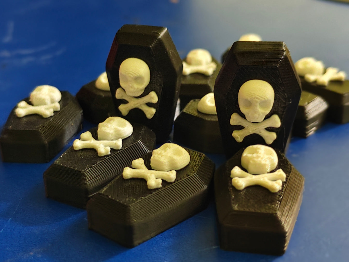 3D Printed Halloween Coffin – Set of 10 Minis